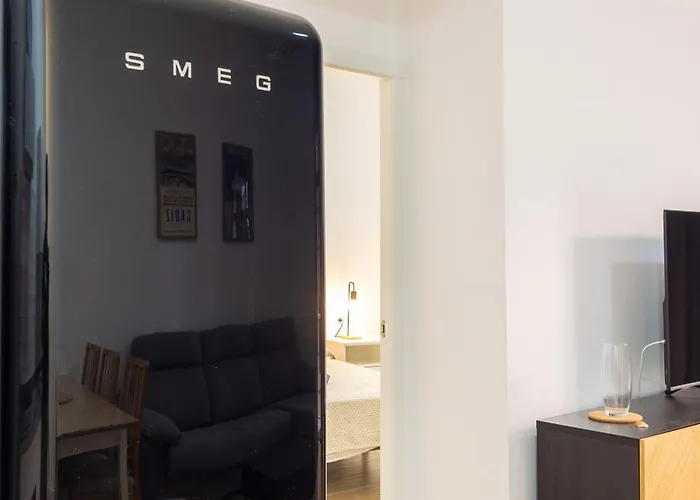 Piso Nuevo En Pleno Centro De Cadiz, Calle Plocia