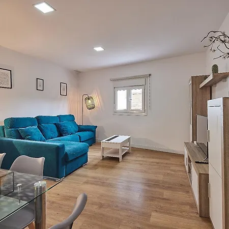 Piso Nuevo En Pleno Centro De Cadiz, Calle Plocia Apartamento *