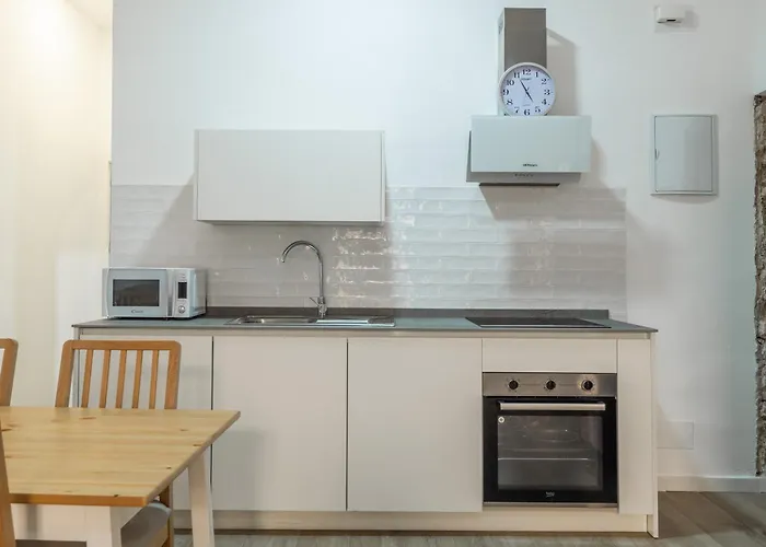 Piso Nuevo En Pleno Centro De Cadiz, Calle Plocia